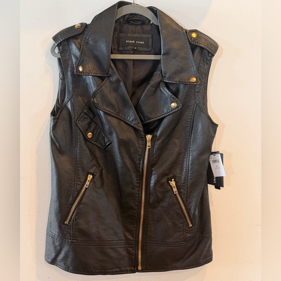 Black Rivet Jackets & Blazers - NWT Black Rivet Faux Leather Moto Vest 
Size Medium 
Gold Hardware